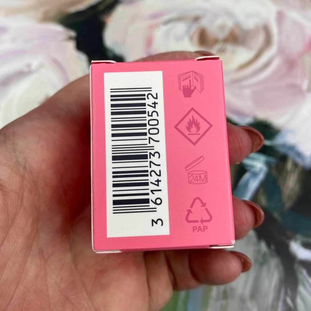 Valentino Born In Roma Deluxe Mini Fragrance 0.2 oz. New! - Picture 7 of 11